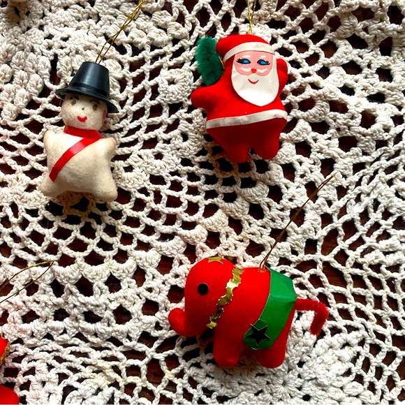 12 Vintage Christmas ornaments from Costa Rica 1988. - Picture 2 of 4